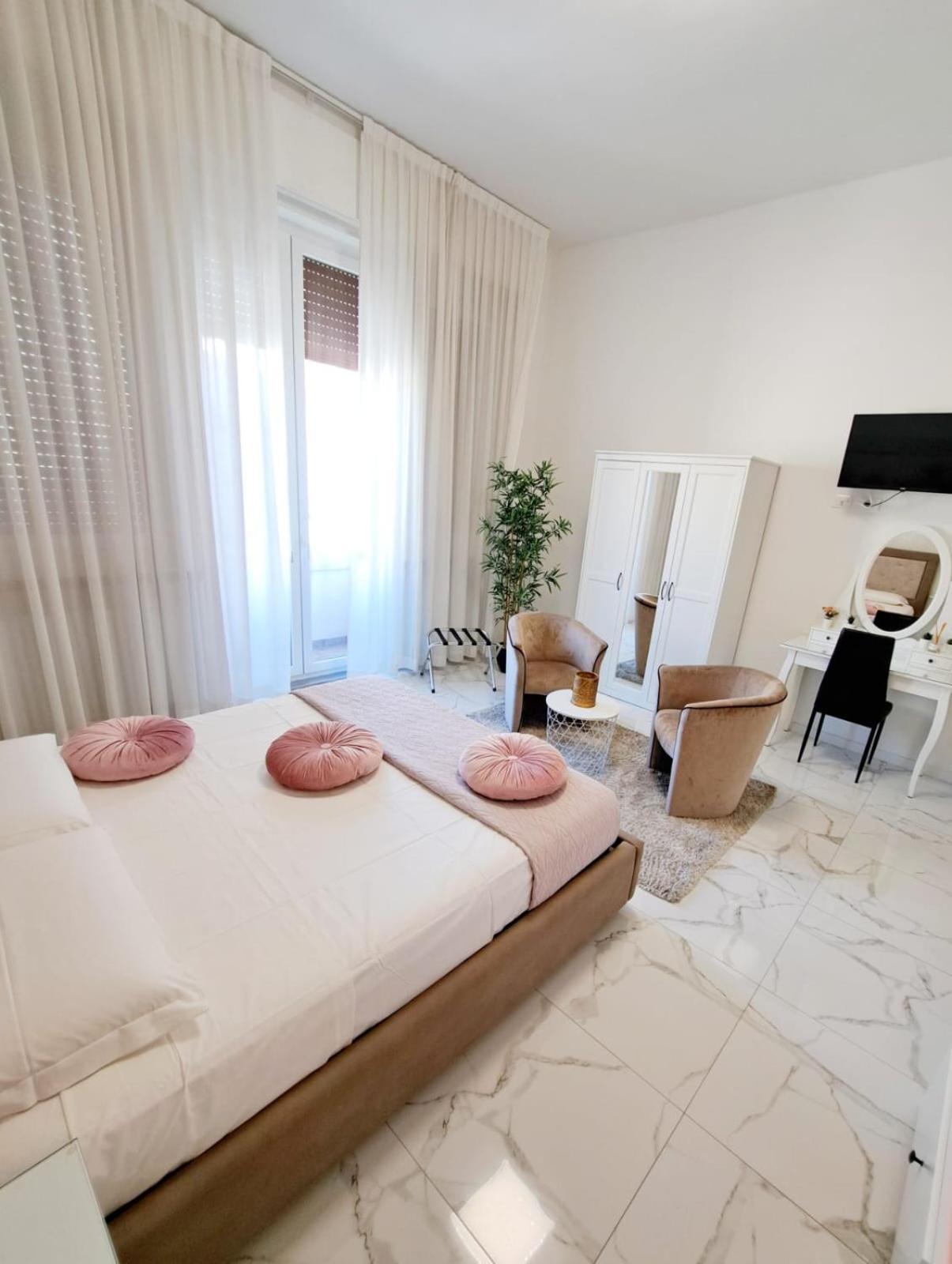 The Gallery Boutique Rooms Trieste Exterior foto